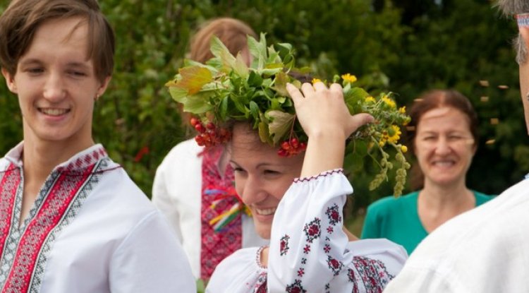 Вінчання за звичаєм Предків.